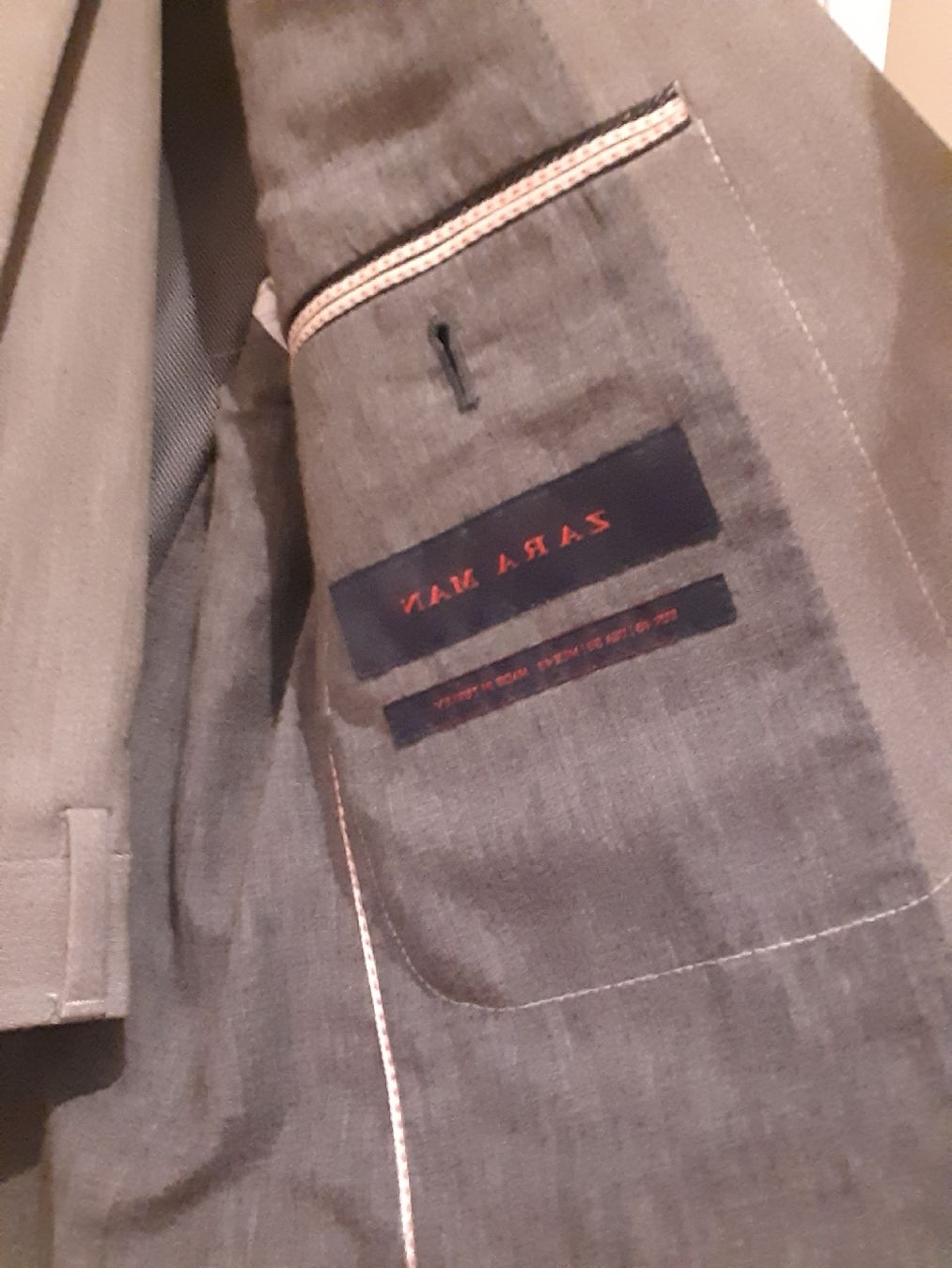 Zara Completi: ZARA MEN SUIT 48 – Usato da Basel venduto da n23_j8jr 1