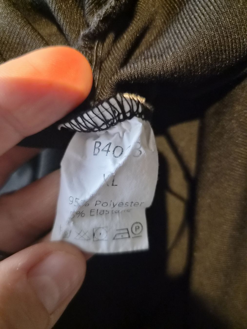 T-shirts: Shirt Grösse XL – D'occasion à Leuggern par MonaM90 2