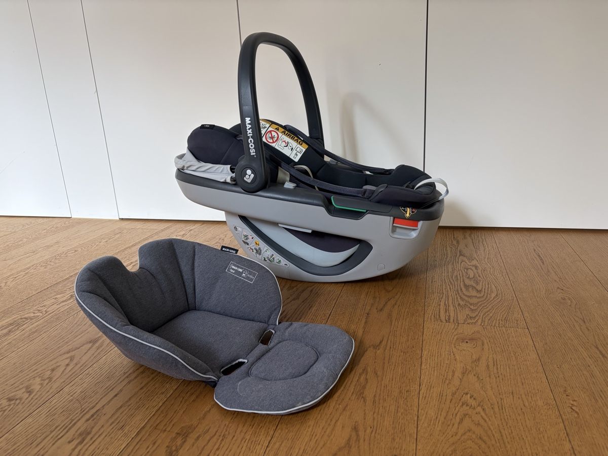 Maxi-Cosi Seggiolini per auto: Maxi Cosy iSize – Usato da Zug venduto da andrea412