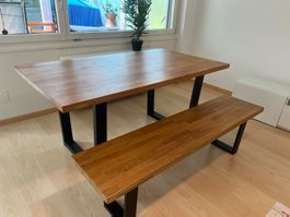 Massivholz Esstisch aus Eiche mit Bank