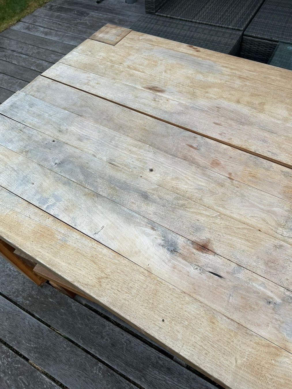 Tavoli: Massiver Eichentisch Holz defekt – Usato da Zumikon venduto da Stefan3535 3
