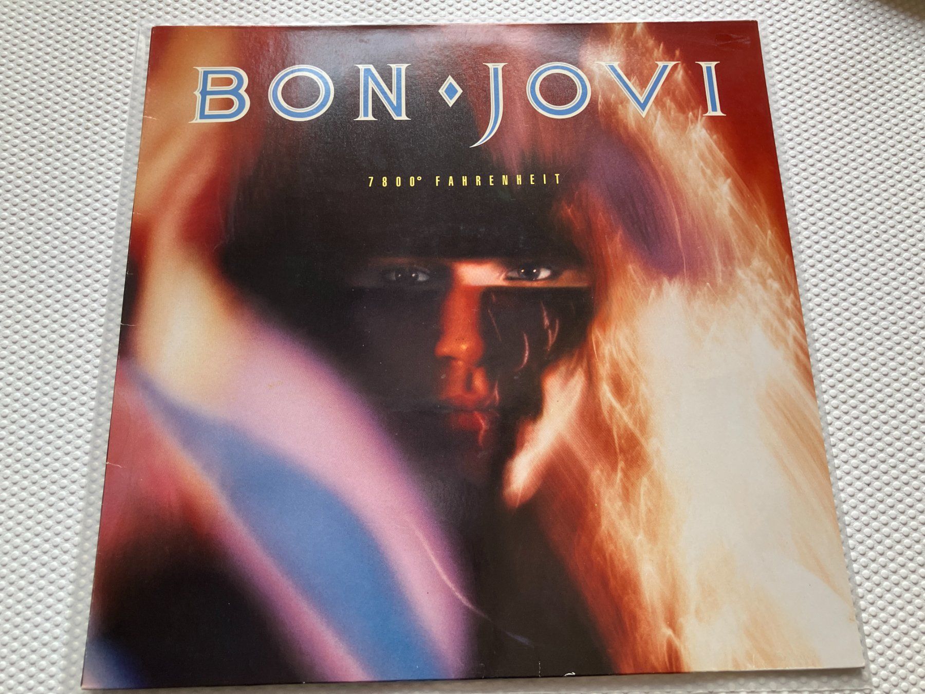 Schallplatten: Bon Jovi – Gebraucht aus Aarwangen von Jukebox3