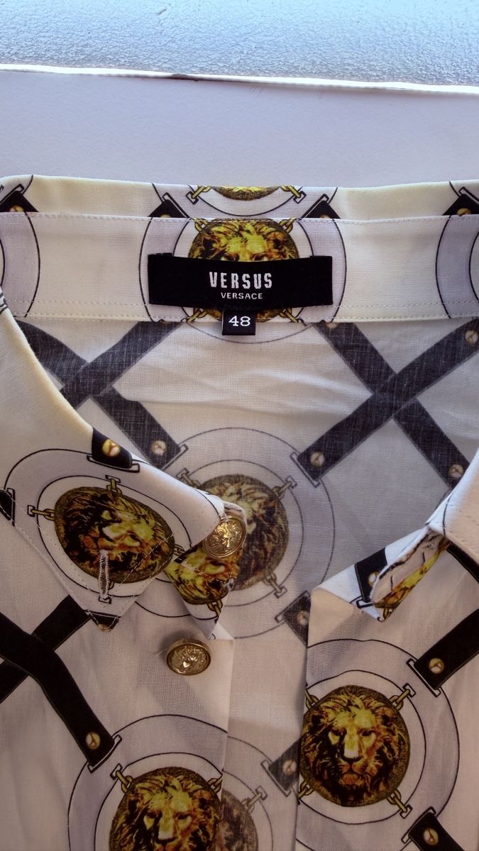 Versace Camicie: Versace Hemd, Grösse 48, selten getragen, Original – Usato da Rotkreuz venduto da perlengott 1