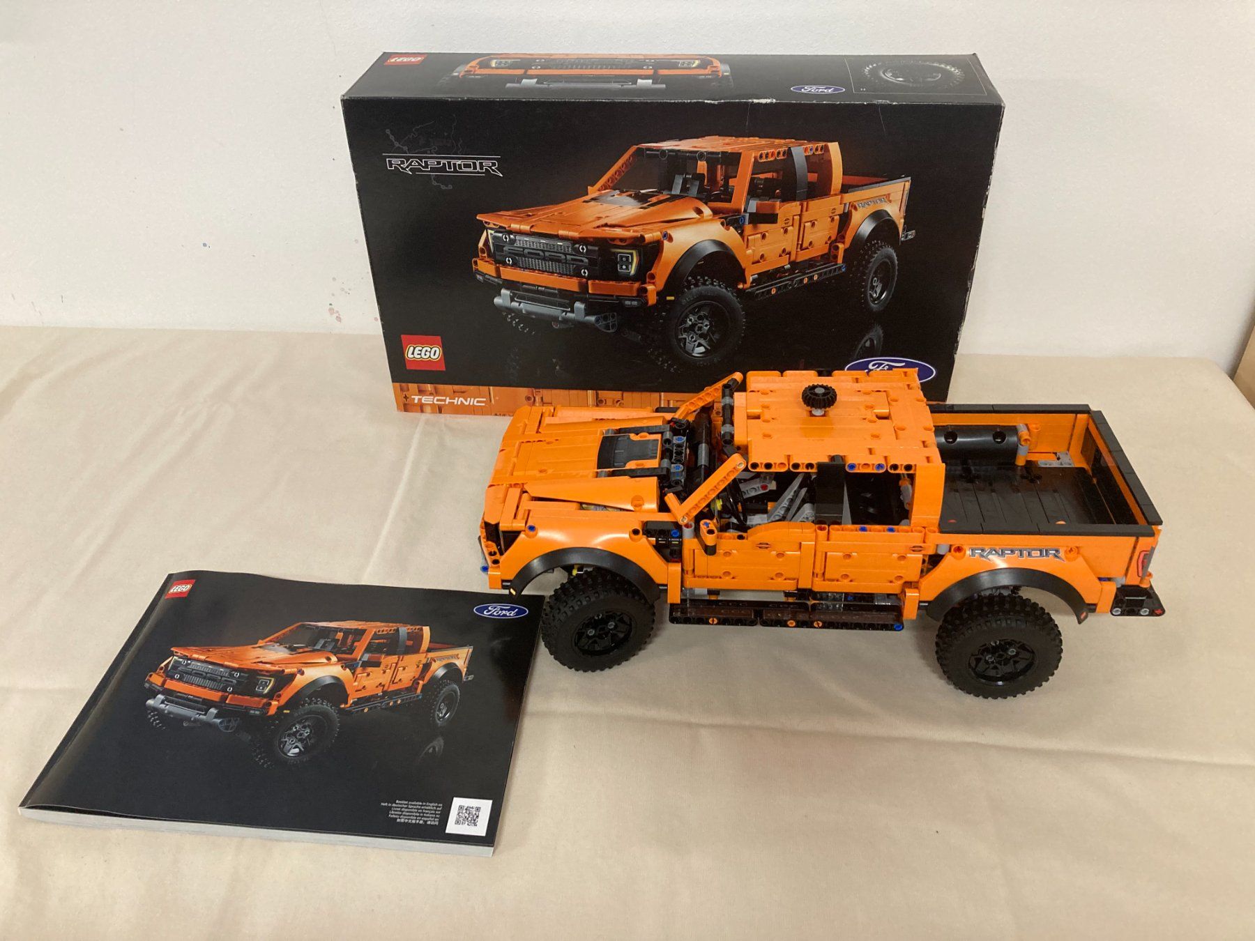 Technics Kit di costruzioni: Lego Technic - 42126 Ford Raptor – Usato da Reinach BL venduto da Loma8 4