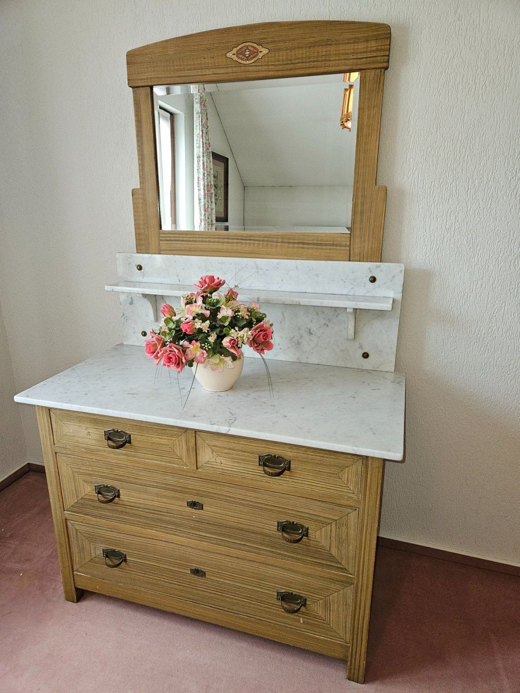 Letti: Antikes Schlafzimmer Bett Schrank und Kommode – Usato da Nürensdorf venduto da dan_r672 2