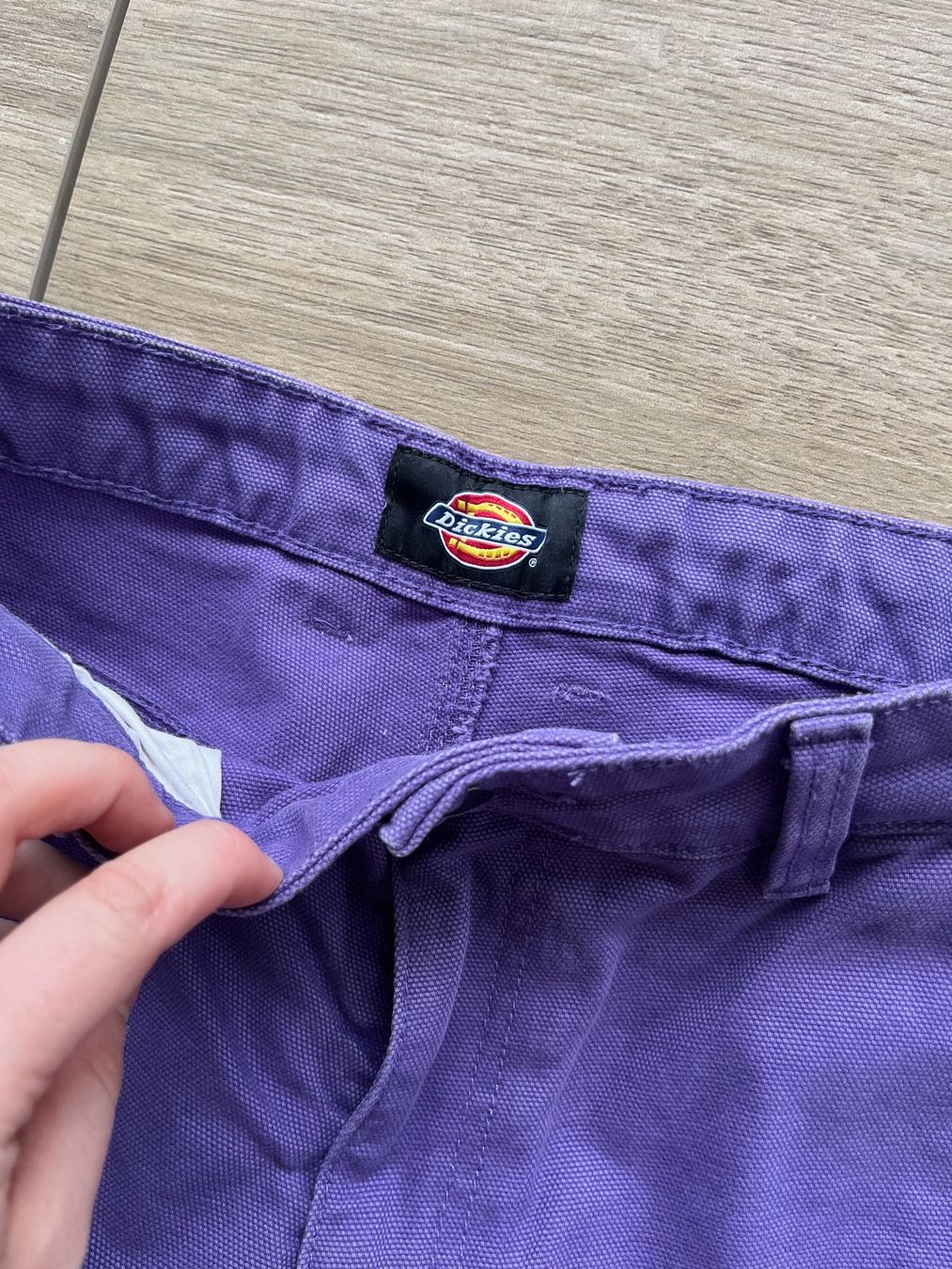 Pantaloni: Dickies Hosen violett – Usato da Zuzwil SG venduto da dieschnellemichelle 2