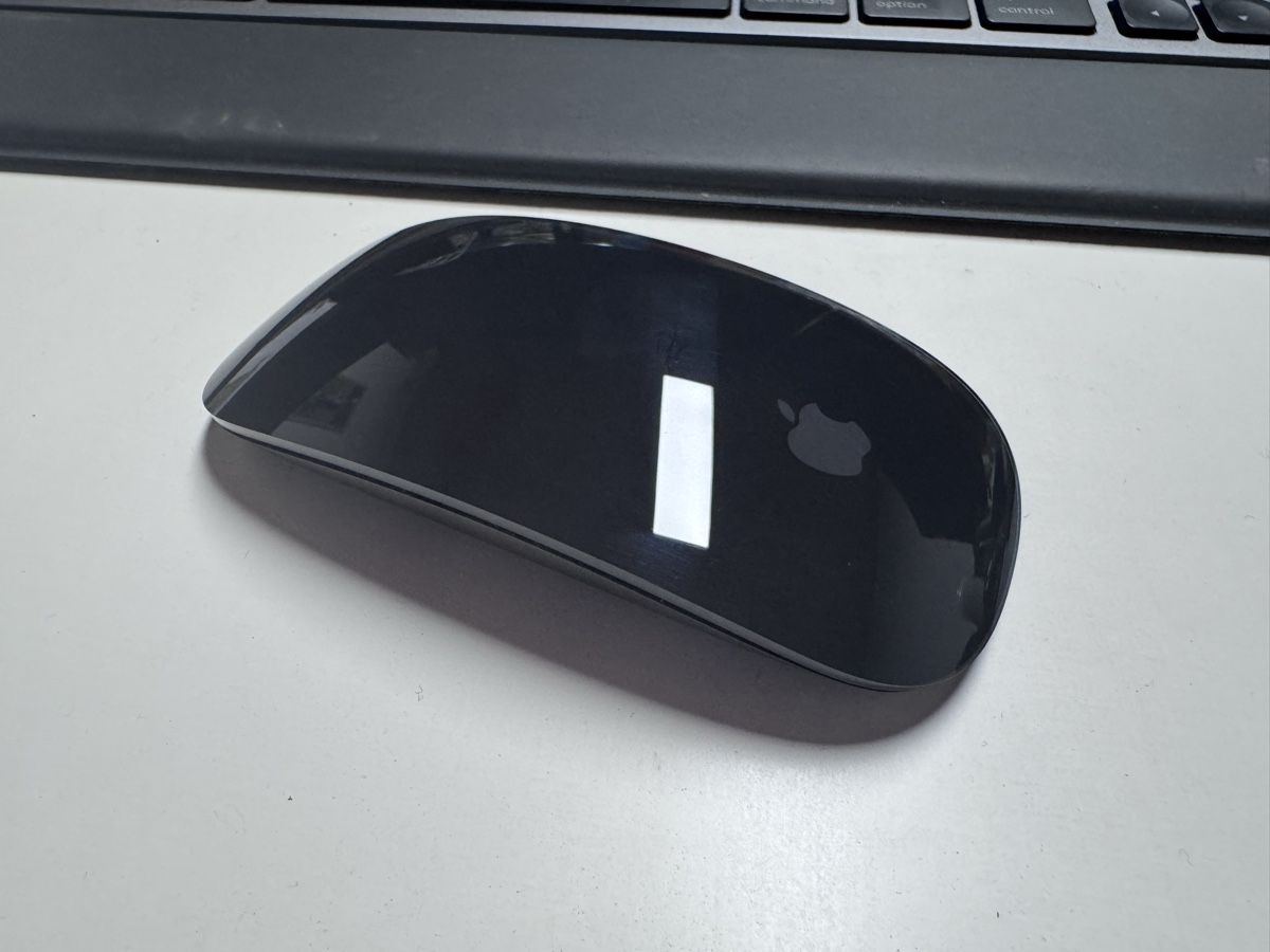 Apple Mouse: Apple Magic Mouse 2 - Schwarz - Top Zustand! – Usato da Kallern venduto da Microair