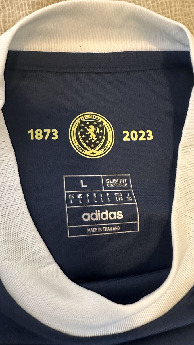 Adidas Canottiere & Pantaloni: Scotland Retro Jersey  – Nuovo (secondo la descrizione) da Oberrieden venduto da jon_5cl2 4