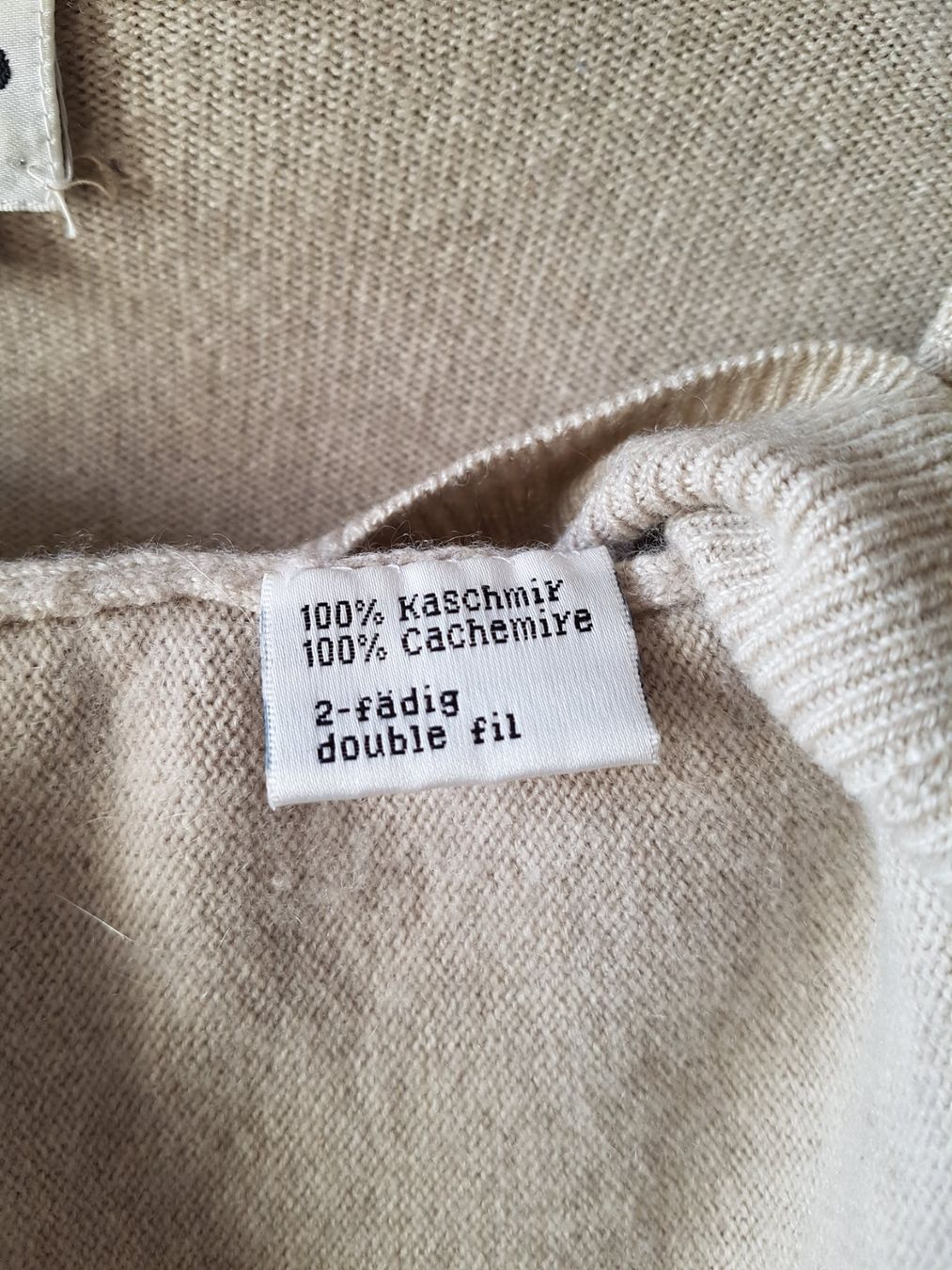 Pullover & Sweatshirts: Herren Pullover 100 % Kaschmir, wie neu – Gebraucht aus Riehen von robs2026 2