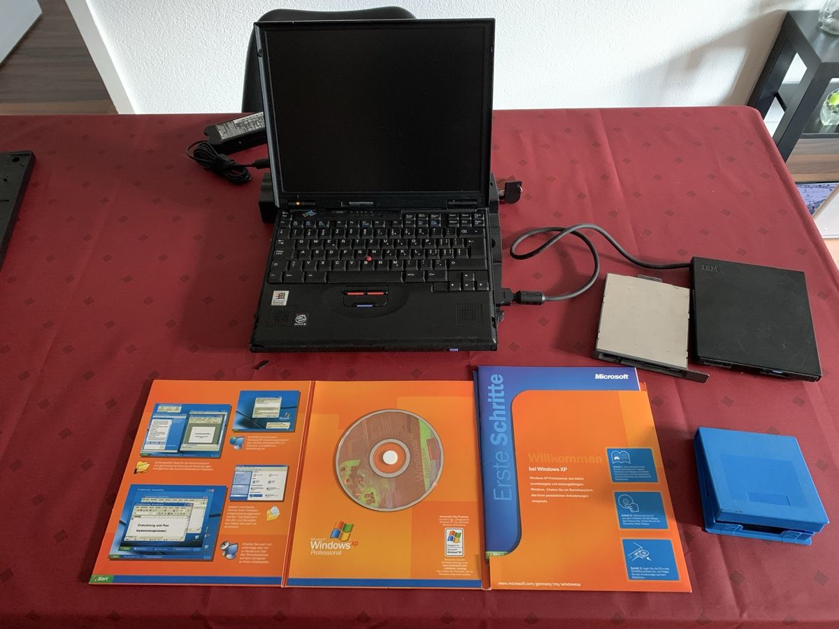 IBM Portables: Legendäre Thinkpad 600E – Défectueux à Ittigen par gimii