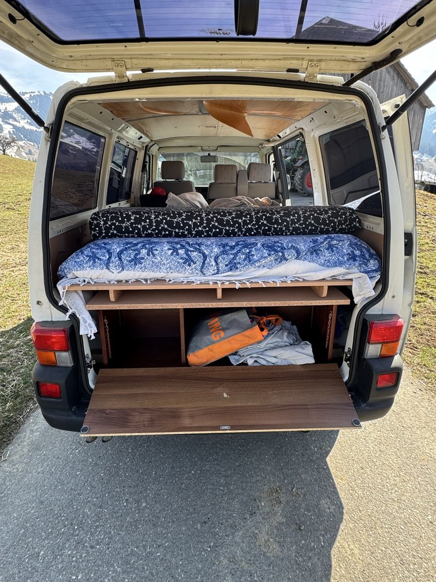 VW Veicoli da campeggio: Vw T4 Campingbus – Usato da Gstaad venduto da raa_tj8d 6