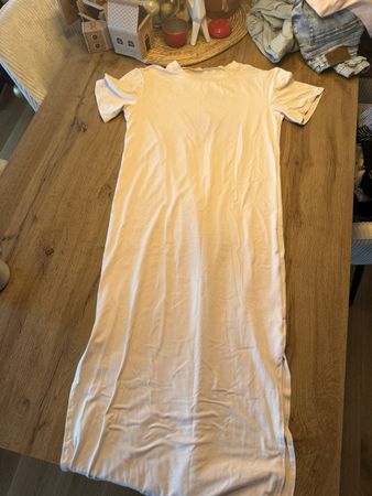 Sommerliches, leichtes Kleid in Weiss - Grösse S