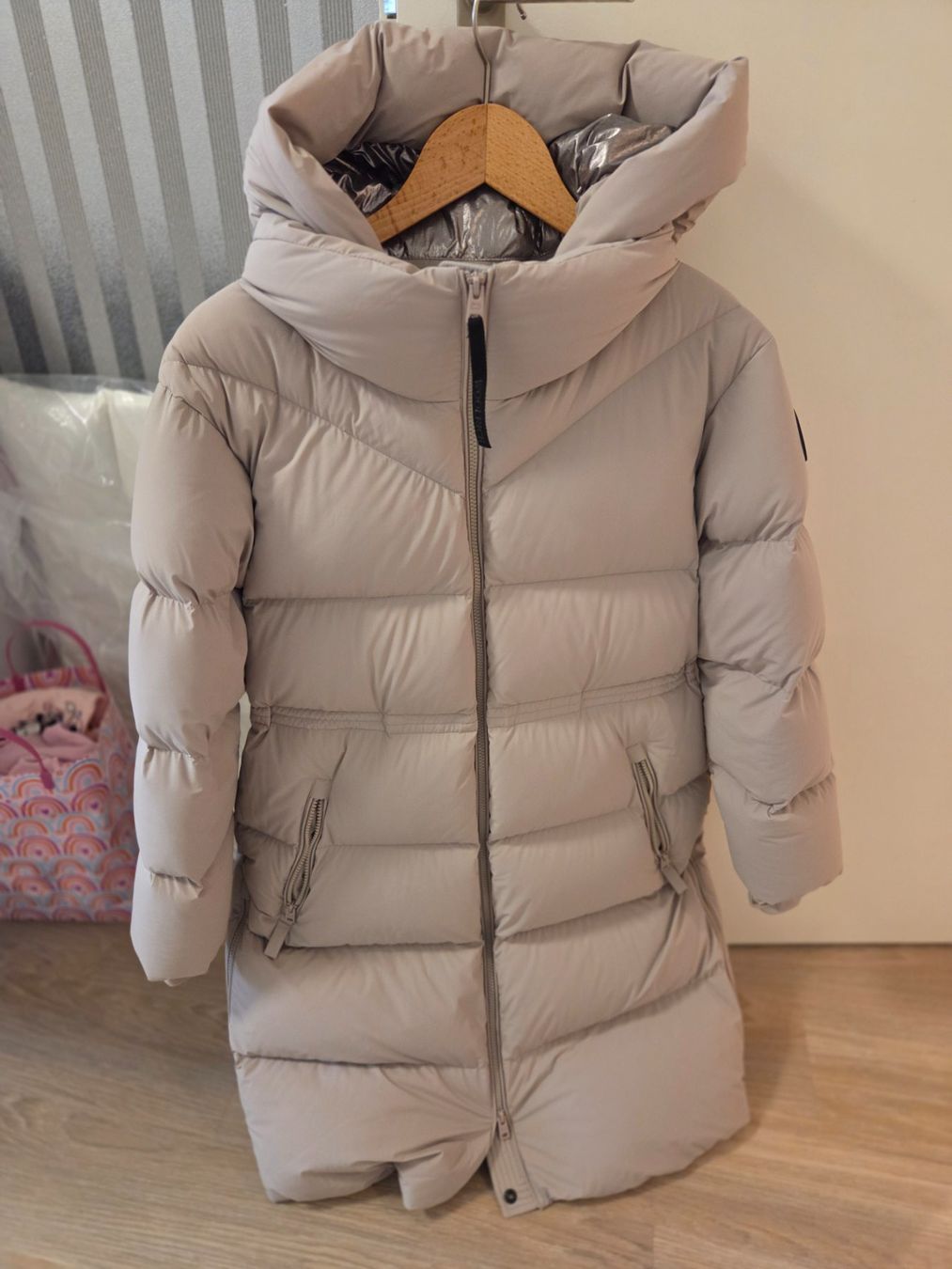Woolrich Cappotti: Woolrich puffer parka – Nuovo (secondo la descrizione) da Neuhausen venduto da Nathi6913