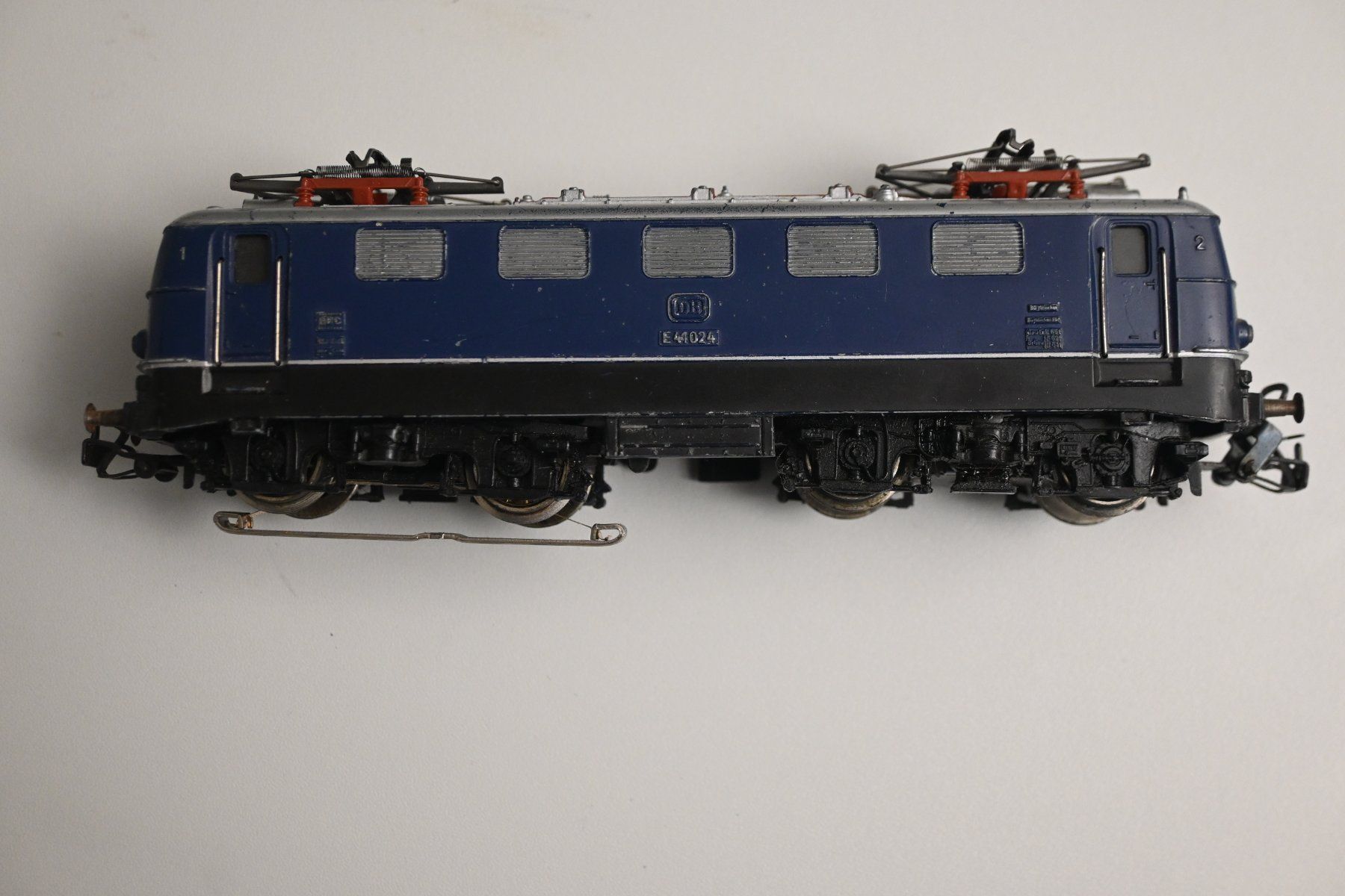 Märklin Modellini di ferrovie: 1 Elektrolok Märklin DB E 41 024 Digital MFX – Usato da Steffisburg venduto da Charlamov 1