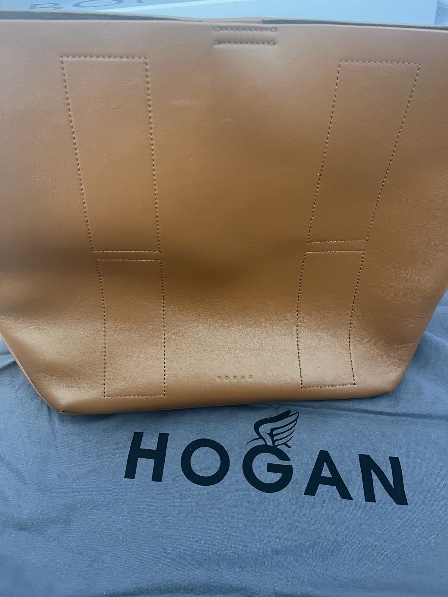 Hogan Borse da donna: Hogan Tasche – Usato da Oberägeri venduto da fam_k5sf