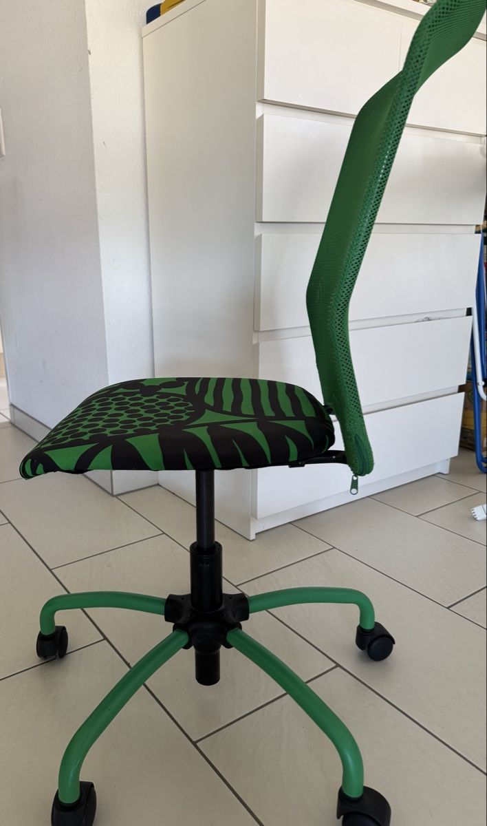 Ikea Sedie: Kinderbürostuhl IKEA – Usato da Mettmenstetten venduto da Idefix070 2