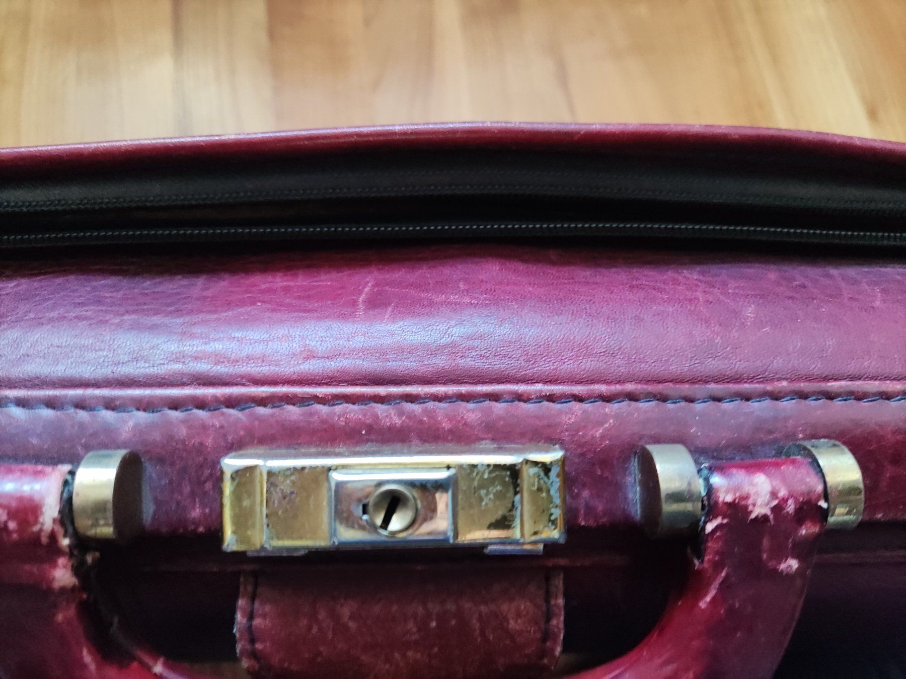 Valigie & Borse: Vintage Leder Mappe Assima – Usato da Solothurn venduto da Csw1