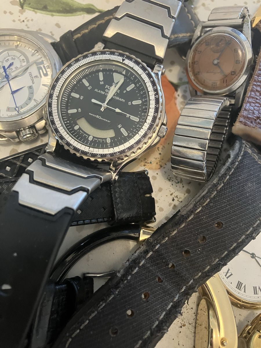Orologi: Lot de montres mixtes  – Difettoso da Fribourg venduto da Snoopy-Mousi 3