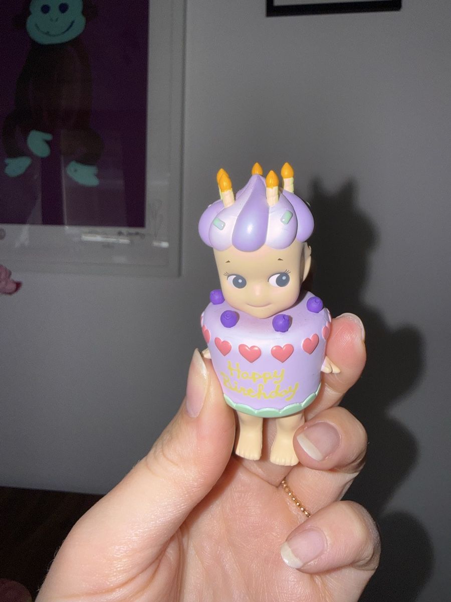 Sonny Angel Statuette: Sonny Angel Birthday  – Usato da Bottmingen venduto da Itsclaire 2
