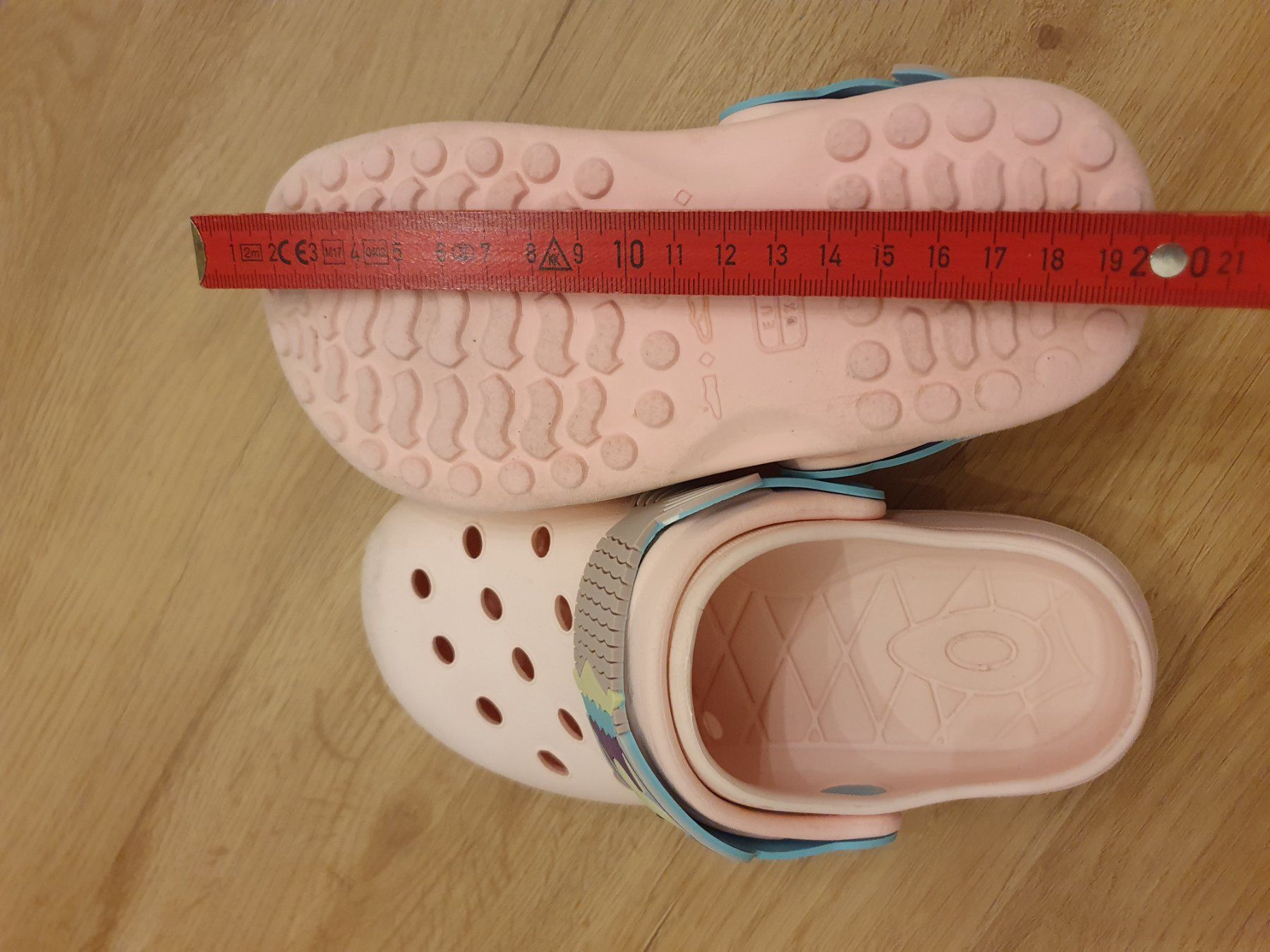 Schuhe für Jungen: Gummi Clogs, Badeschuhe, Gr. 28, rosa – Gebraucht aus Heinrichswil von frankie19860