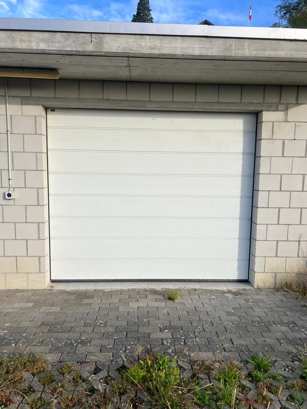 Hörmann Altro Materiale elettrico: hörmann garagentor,sekzionaltor,rolltor – Usato da Laufen venduto da Nachlasverkauf