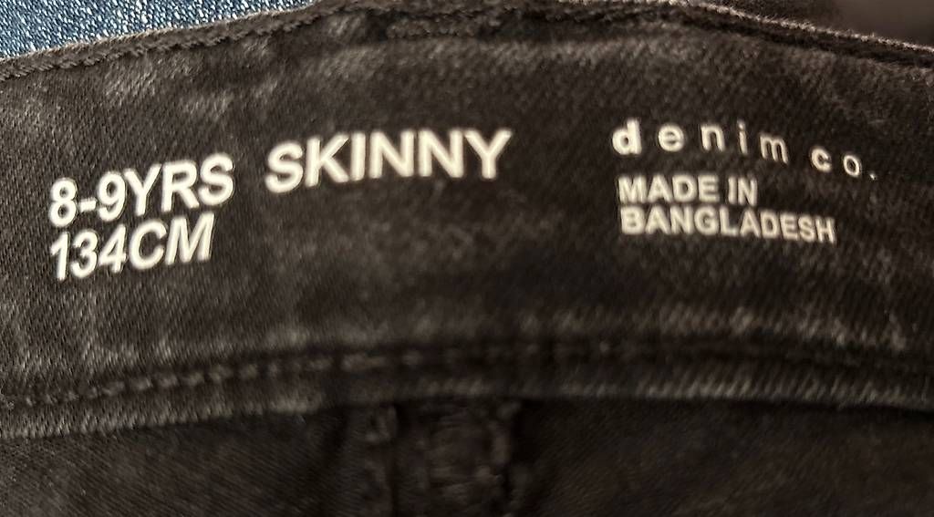 Pantaloni: Jeans  schwarz 134 – Usato da Regensdorf venduto da Piritatti 1