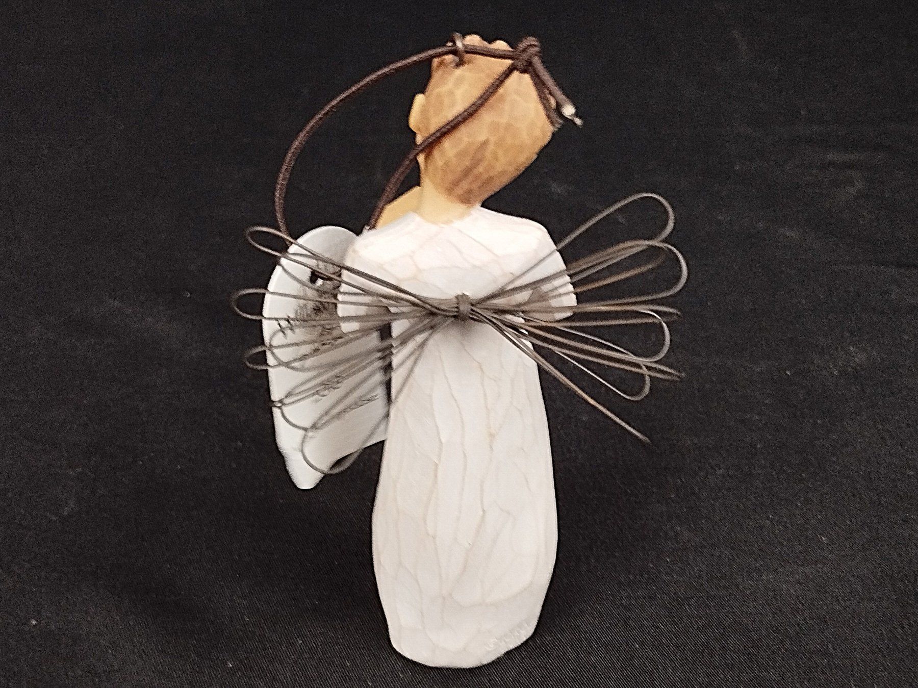 Willow Tree Figurines: DEMDACO Willow Tree Figur "Ornament 2018" – D'occasion à Schübelbach par Restwert_Schubelbach 2