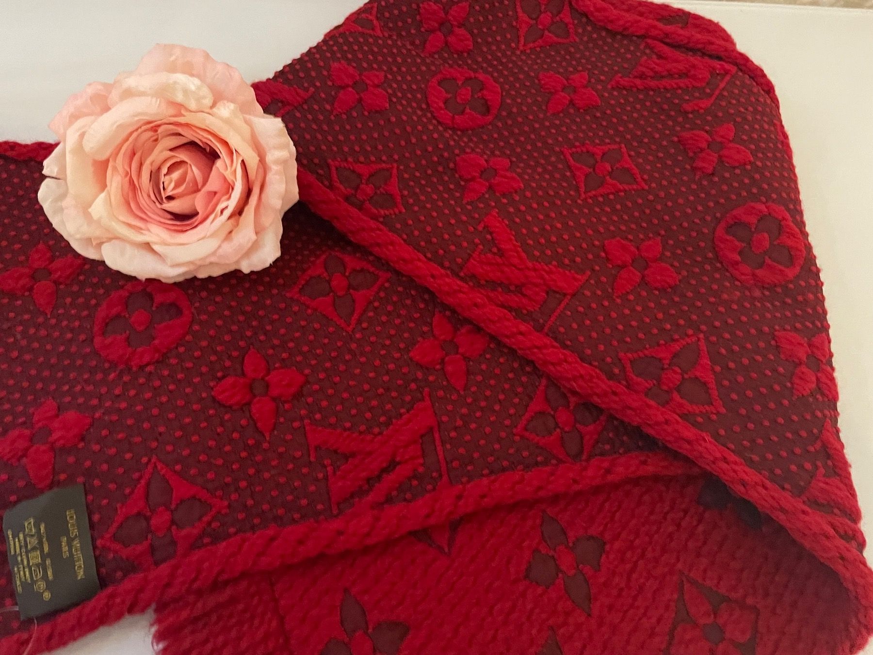 Louis Vuitton Foulard & Sciarpe: Louis Vuitton Schal Logomania - Nr. 405 – Usato da Hittnau venduto da LuxAndMore 2