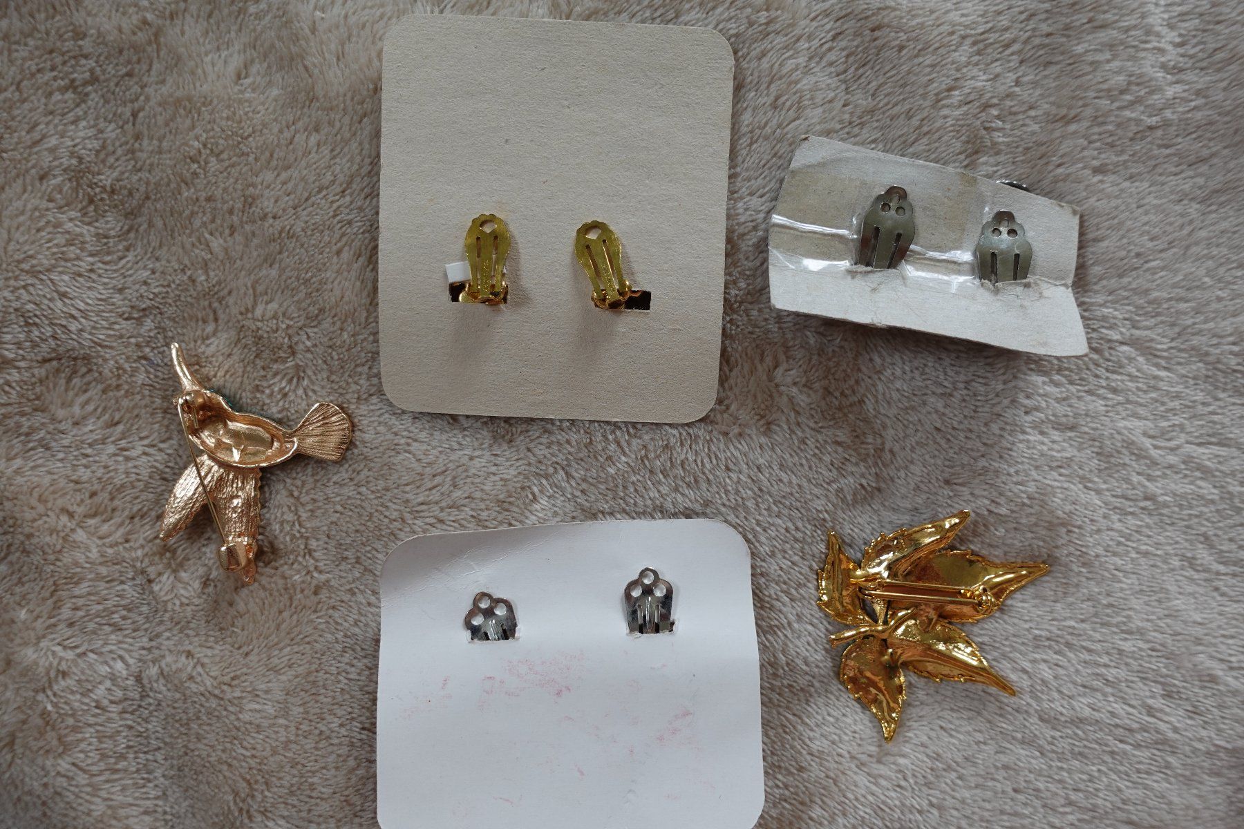Autres bijoux: 1 schönes 21 teiliges Modeschmuck Set – D'occasion à rorschach par Babsi64 2