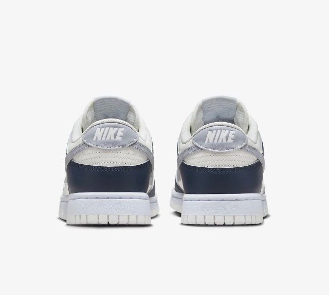 Nike Scarpe da uomo: Nike Dunk Low White/Armoury Navy/Wolf Grey - 44 – Nuovo (secondo la descrizione) da Winkel venduto da Studi66 6