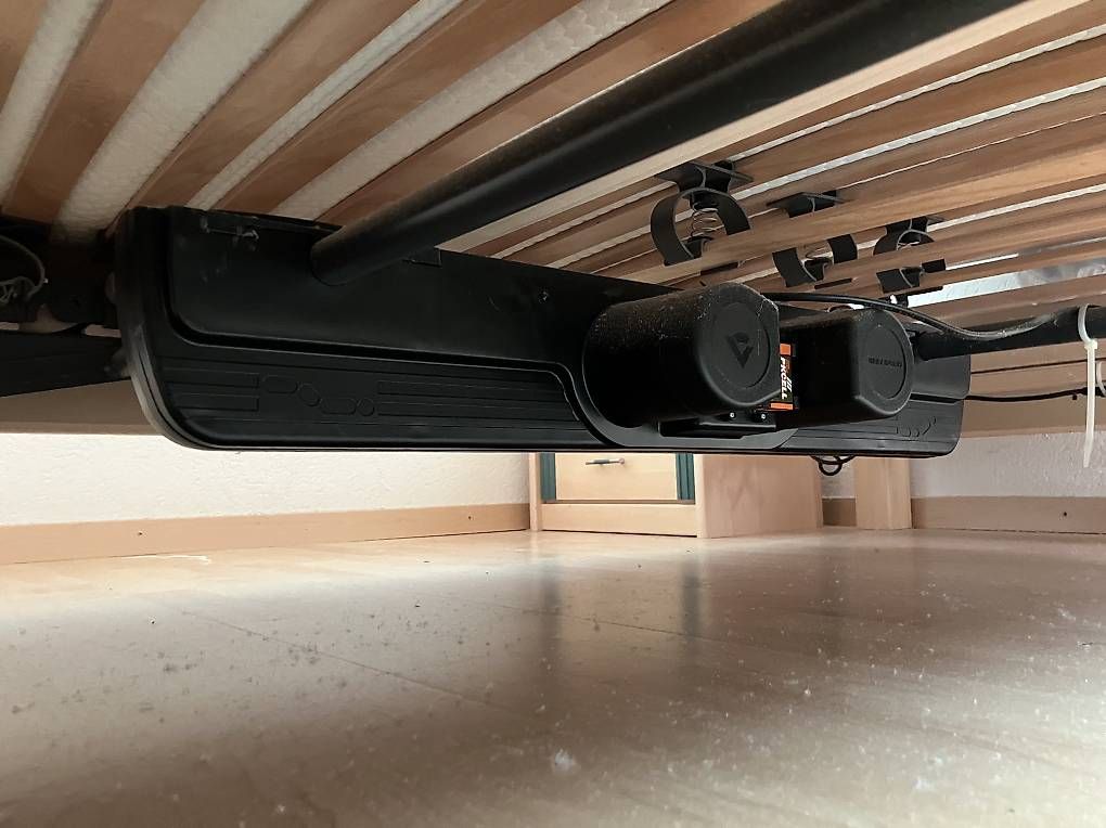 Letti: Lit électrique 100 × 200 cm – Usato da Düdingen venduto da chi_7j5l 3