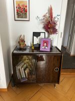 Vintage Mid-Century Sideboard / Bar Cabinet