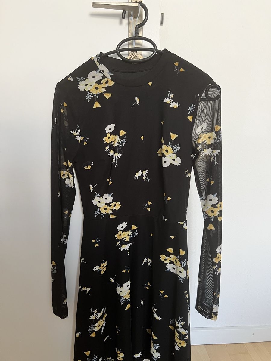 Vestiti: Schönes Even&Odd Kleid mit Blumenmuster Grösse XS – Usato da Meggen venduto da mar_7r7m