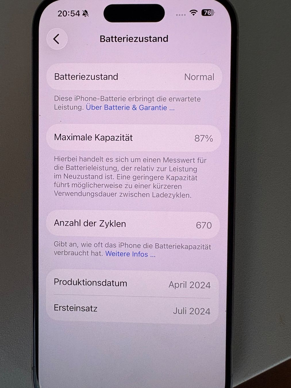 Apple Telefoni cellulari / Smartphones: iPhone 15 Pro 256GB White Titanium mit Zubehör – Usato da Rain venduto da _Robinson_ 3