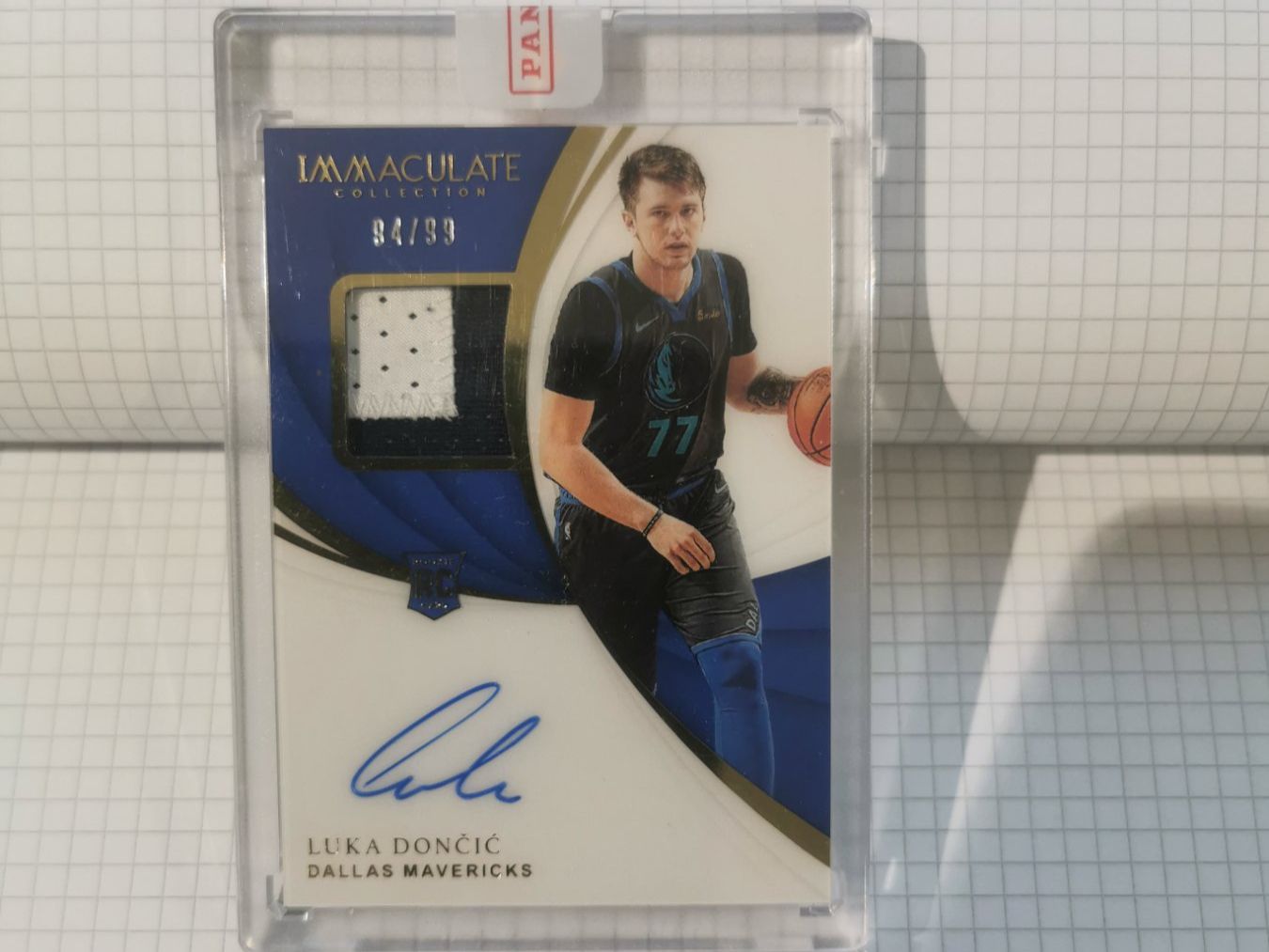 Panini Carte collezionabili: Panini Immaculate Luka Doncic RC Auto Patch /99 – Nuovo e nell'imballaggio originale da La Tour-de-Peilz venduto da Fapssonax