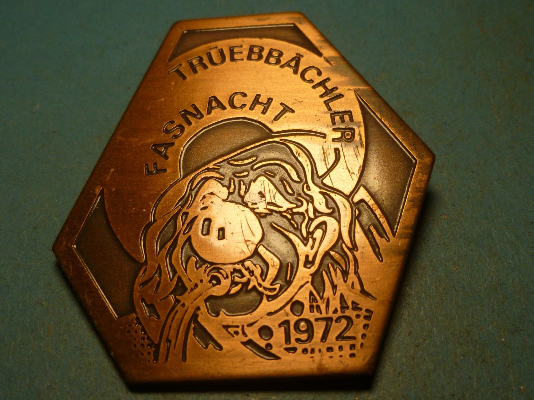 Placchette & Badge: TRÜEBBACH 1972 BRONZE – Usato da Ried (Muotathal) venduto da Mandarin02
