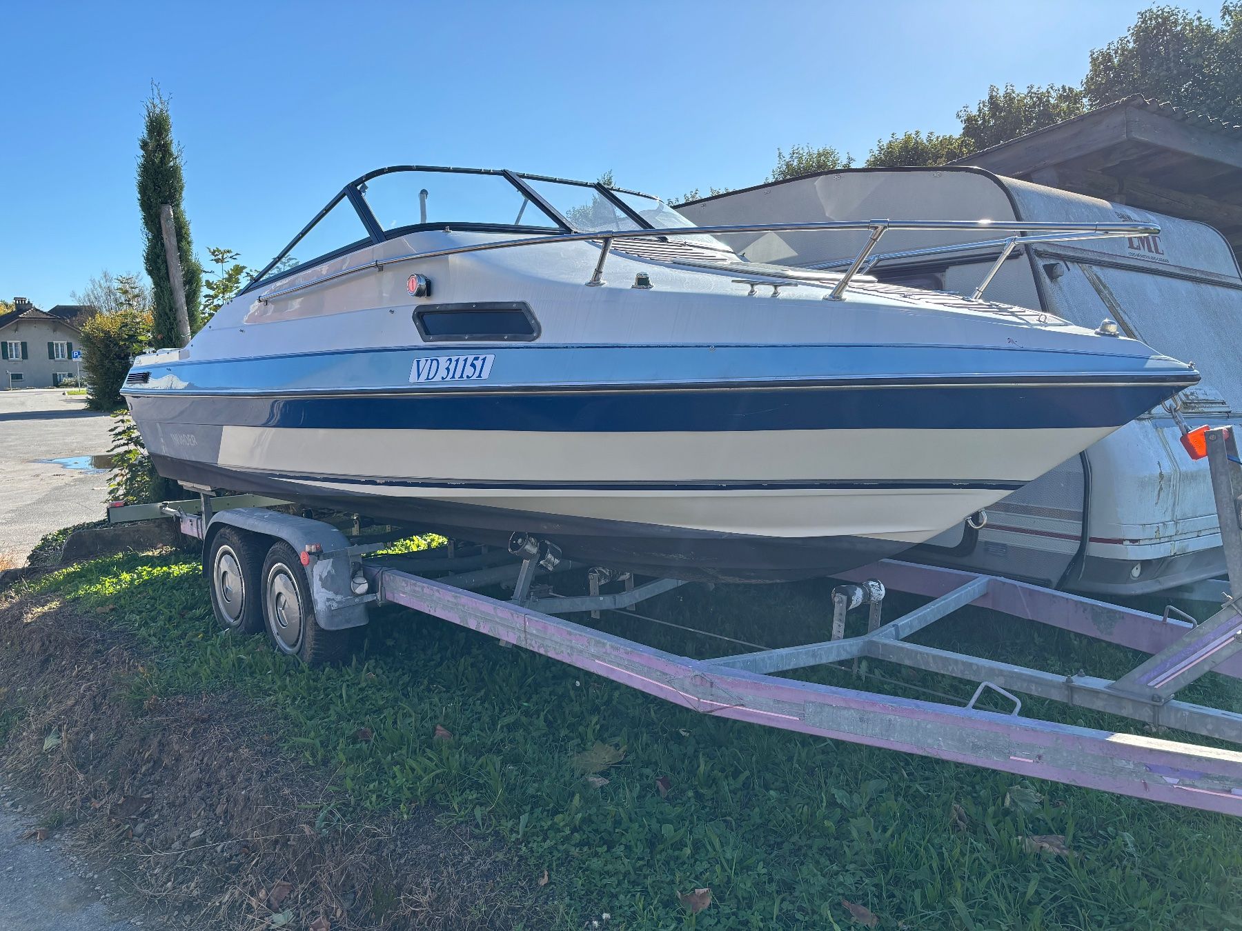 Boote: Bateau inboard Invader – Defekt aus Essertines-Rolle von Phils1