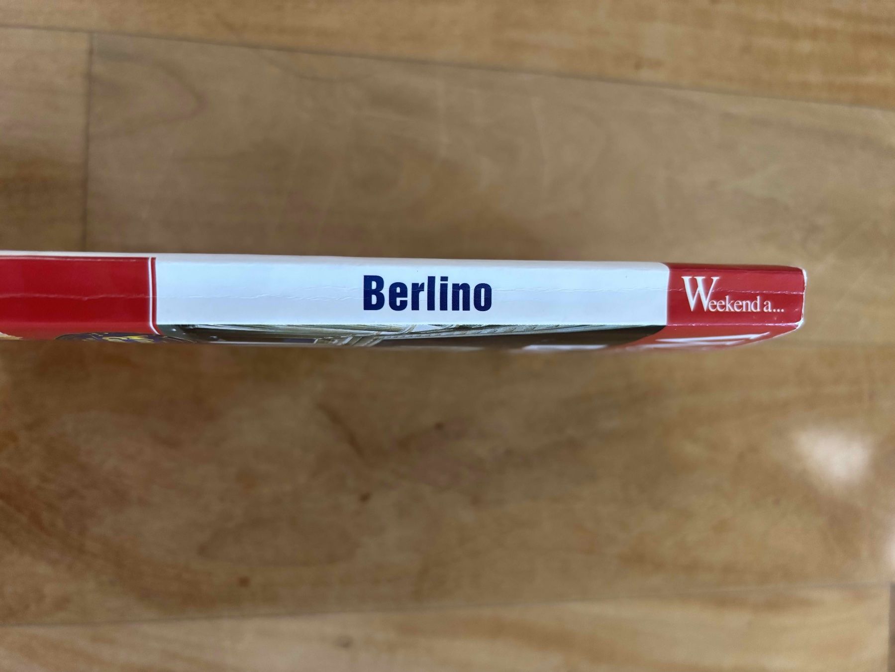Libri: Weekend a Berlino – Usato da Lugano venduto da Mark_Young 1