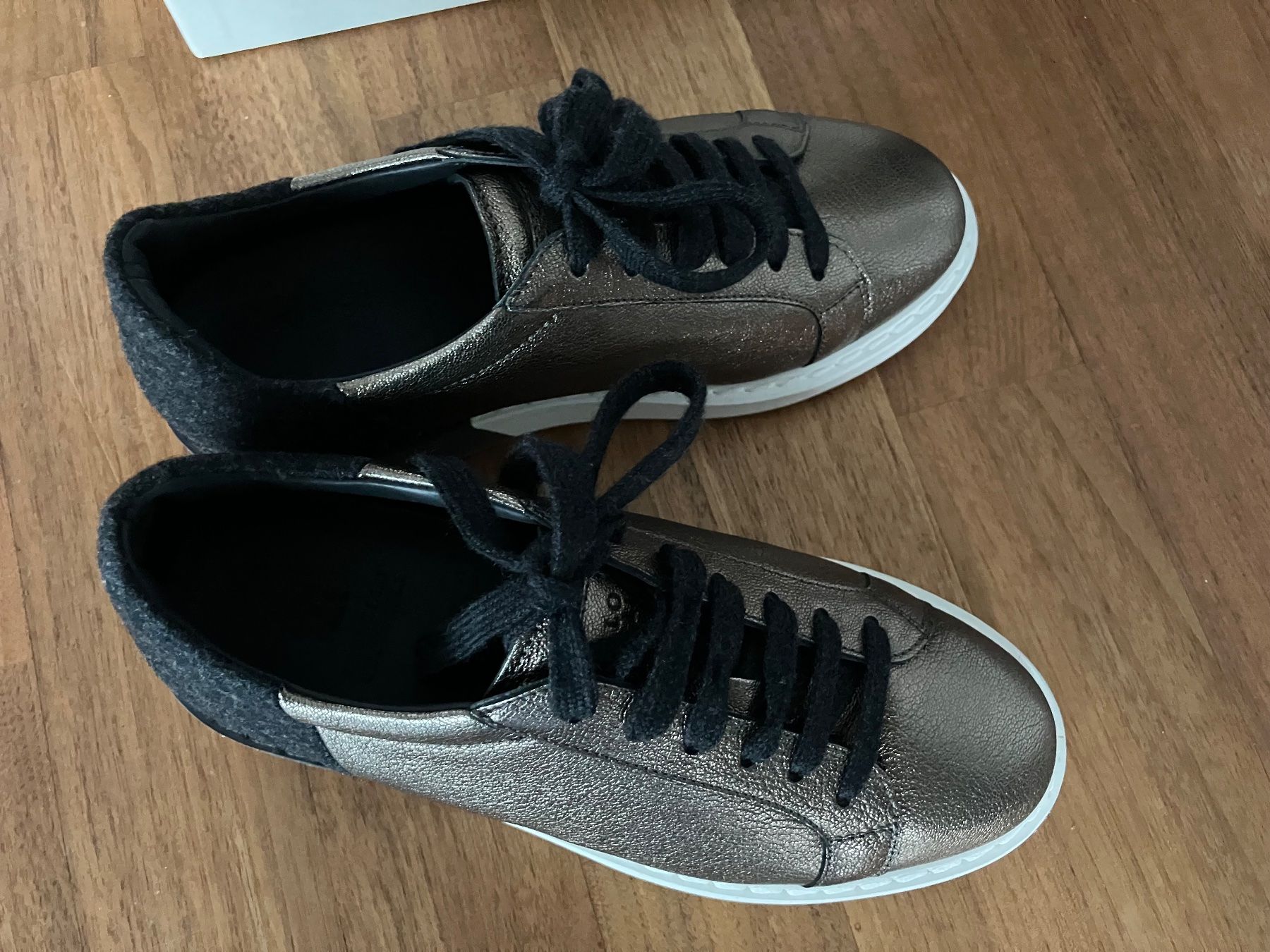 Brunello Cucinelli Scarpe da donna: NEU Brunello Cucinelli Sneakers Gr. 36 – Nuovo e nell'imballaggio originale da Windisch venduto da Lyudmila01 4