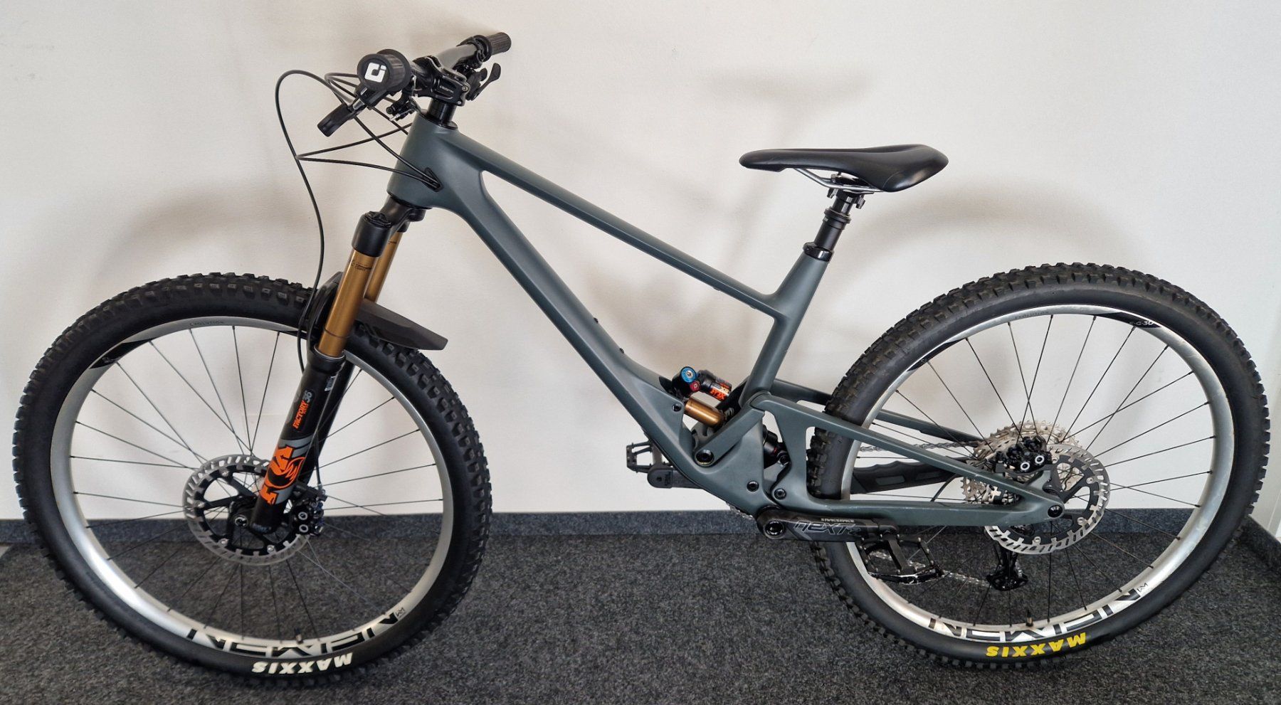 Velos: Scor 4060 LT XT Fox Factory 2022 Custom Gr. L – Neu (gemäss Beschreibung) aus Glattfelden von AebiCycles 8