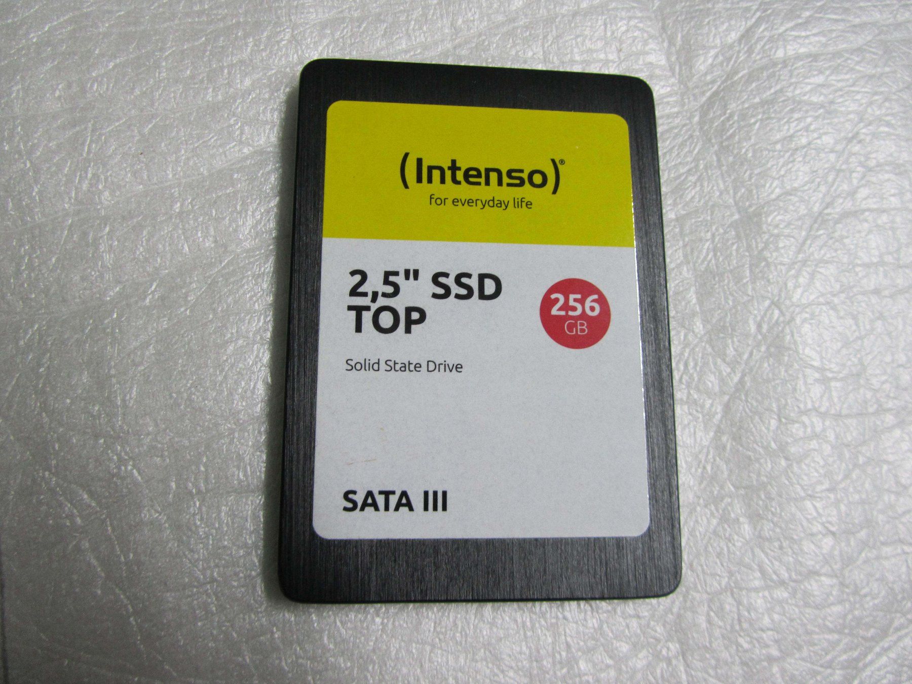 Dischi rigidi: Intenso SSD 256GB – Usato da moosseedorf venduto da RTN10