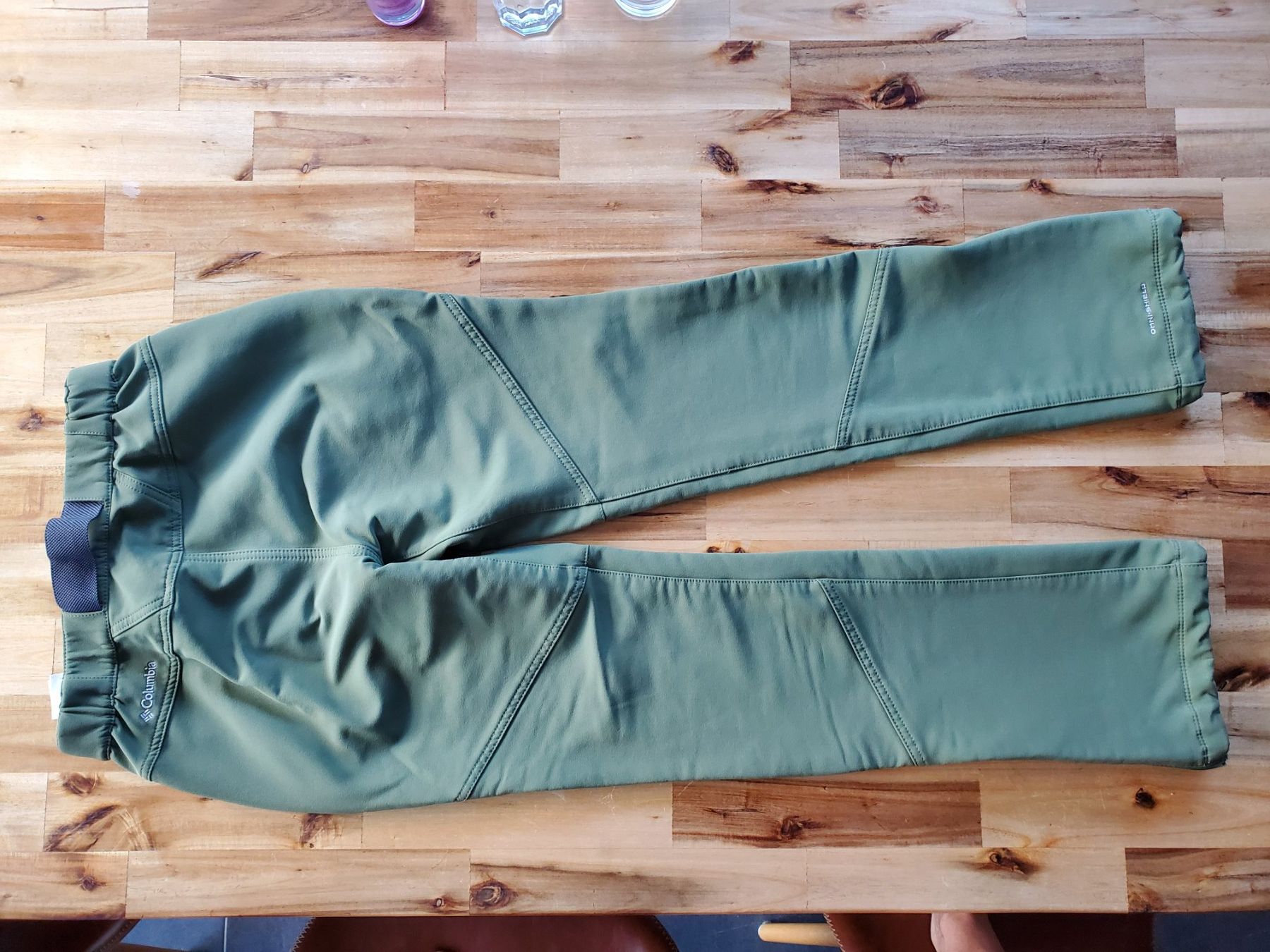 Columbia Pantaloni: Columbia Softshell Hose Gr 36 – Nuovo (secondo la descrizione) da Schwarzsee venduto da dergli01 1