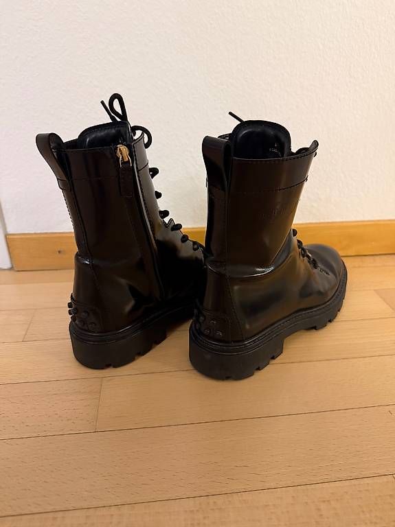 Scarpe da donna: Tods Stiefel Gr. 41 – Usato da Zürich venduto da mar_9fkj 1