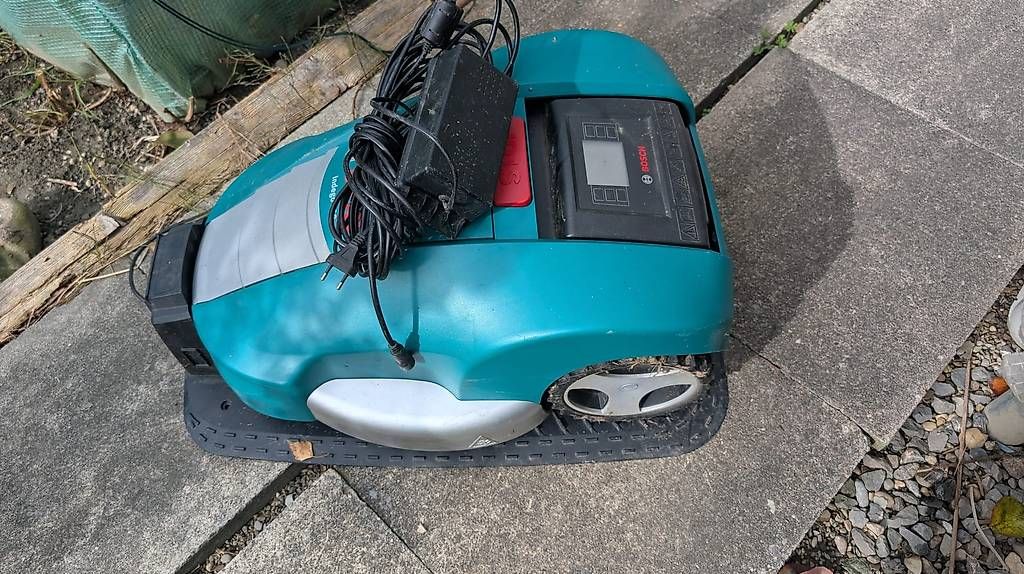 Tagliaerba: ZWEI Rasenmähroboter BOSCH – Usato da Rorbas venduto da philips1 1