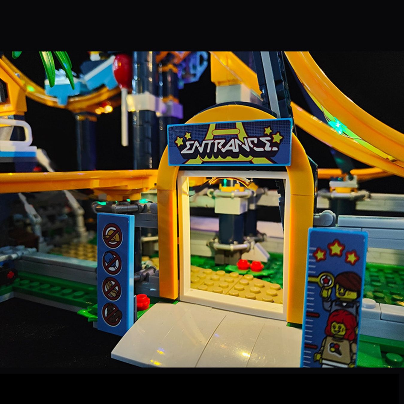 Lego Kit di costruzioni: Light Kit - LEGO Icons 10303 Loop Coaster – Nuovo e nell'imballaggio originale da Glattbrugg venduto da har_jgc7 1