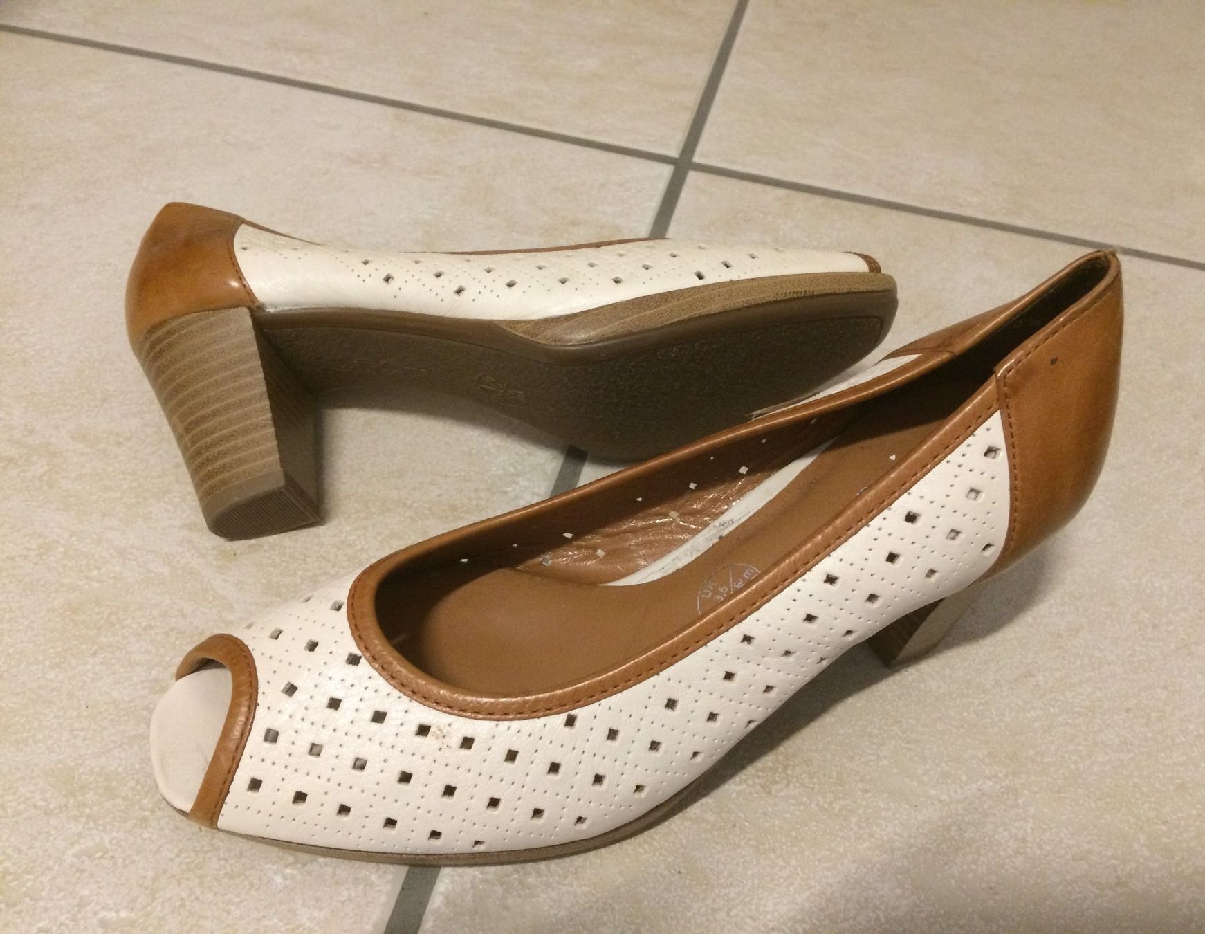 Scarpe da donna: Neue Ara Pumps gr 36 – Nuovo (secondo la descrizione) da Simplon Dorf venduto da fraueulalia