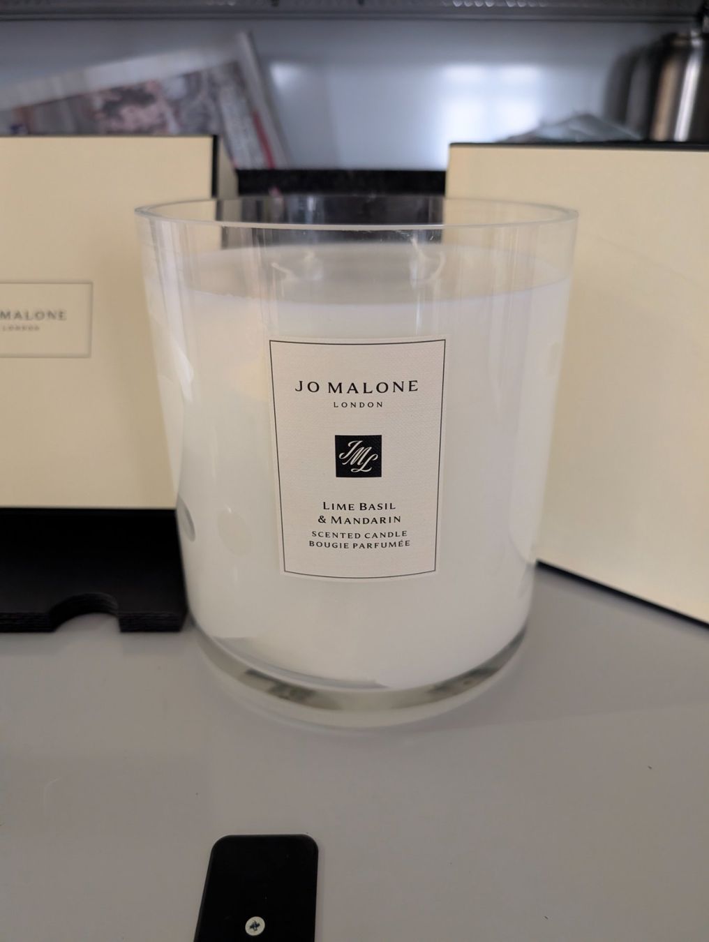 Jo Malone Candele: 2100g Jo Malone Lime Basil & Mandarin Duftkerze – Nuovo e nell'imballaggio originale da Bülach venduto da dd90k3