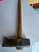 Spalthammer, Axt, mit Holzstiel gebraucht in gutem Zustand