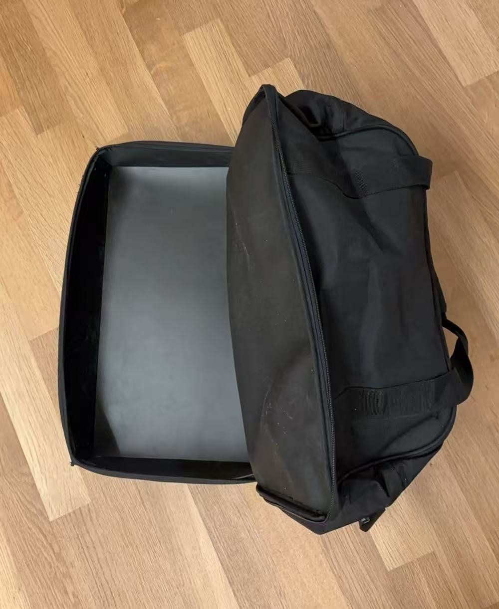 Puma Borse: PUMA Sporttasche mit Schuhfach – Usato da Niederweningen venduto da zw4_s78j 2