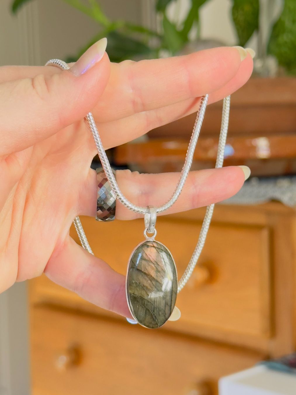 Catenine: Labradorite Gemstone Handmade necklace – Nuovo e nell'imballaggio originale da Genève venduto da AGBERG 7